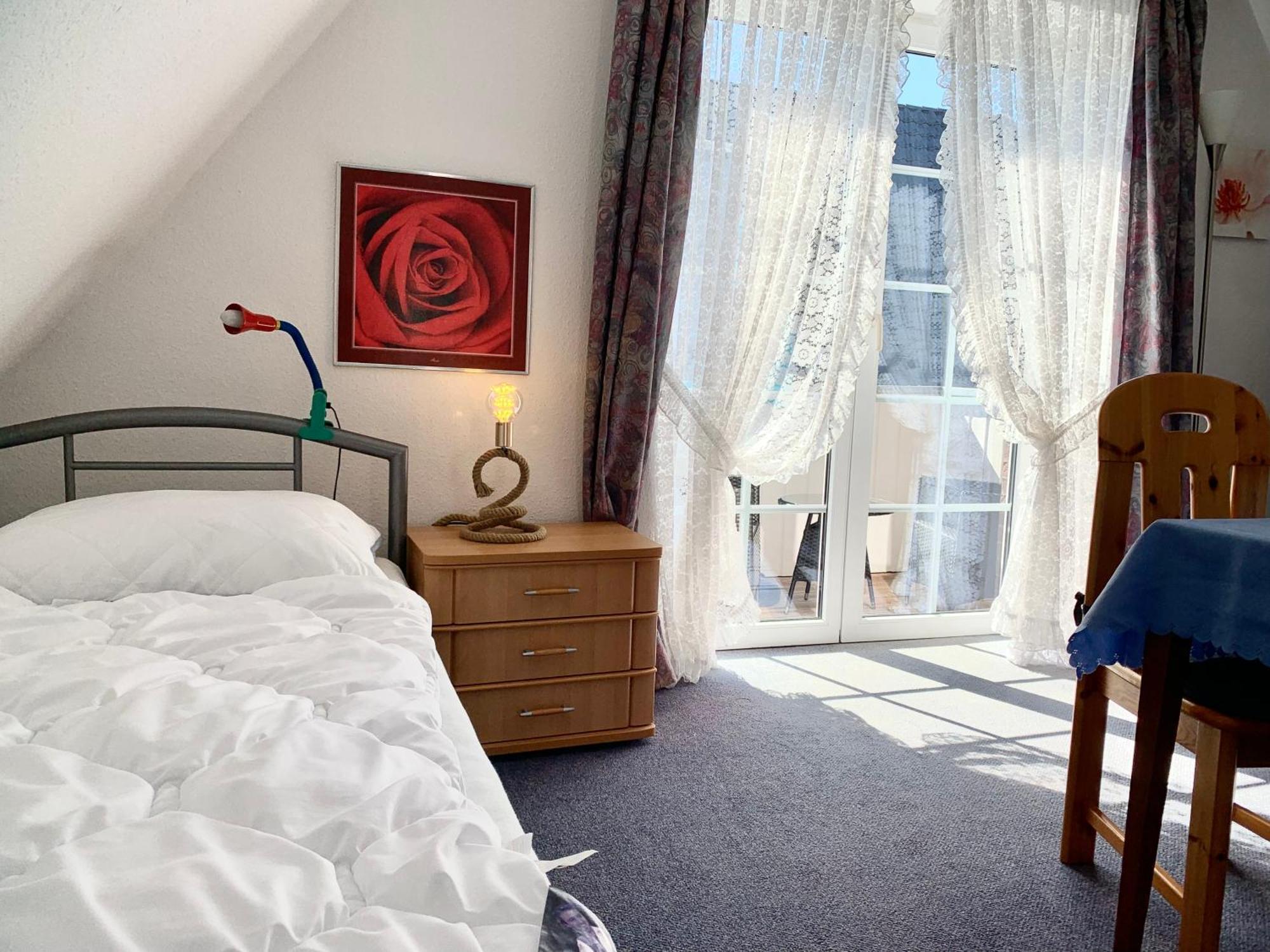 Haus Aquamarin-Apartment Smaragd In Strandnaehe Büsum Buitenkant foto